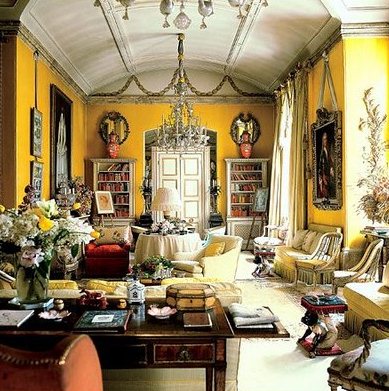 Nancy Lancaster 's Yellow Room at Colefax and Fowler's Brooke Street showroom