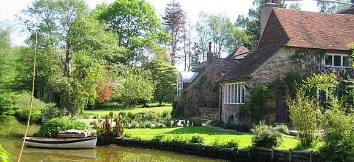 For Sale Vivien Leigh S Former Home Tickerage Mill Sussex England