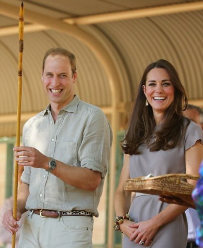 The Duke and Duchess of Cambridge in Uluru on their royal tour of Australia