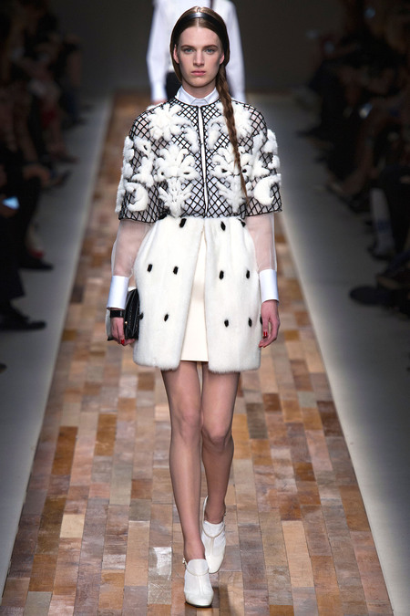 Runway: Valentino Fall 2013 RTW collection