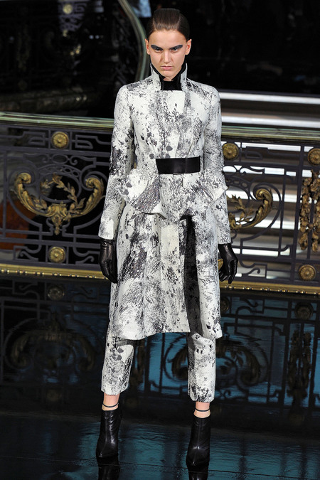 Runway: John Galliano Fall 2013 RTW collection