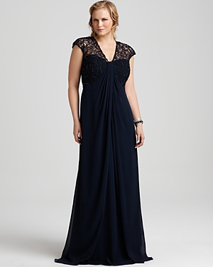 WISHLIST: Tadashi Shoji plus-size cocktail and evening dresses