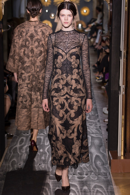 Runway: Valentino Fall 2013 Haute Couture Collection