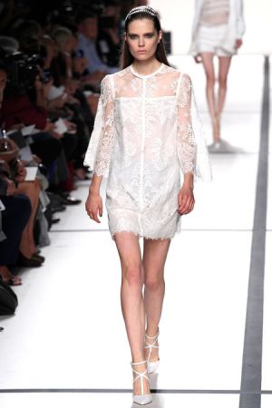 Runway: Elie Saab Spring 2014 RTW Collection