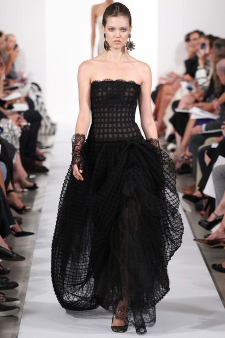 RUNWAY: Oscar de la Renta Spring 2014 RTW Collection