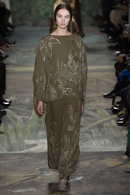 RUNWAY: Valentino Spring 2014 couture collection