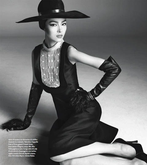 FASHION EDITORIAL: Fei Fei Sun by Steven Meisel for Vogue Italia ...