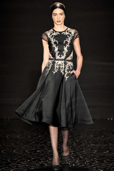 RUNWAY: Pamella Roland Fall 2013 RTW collection