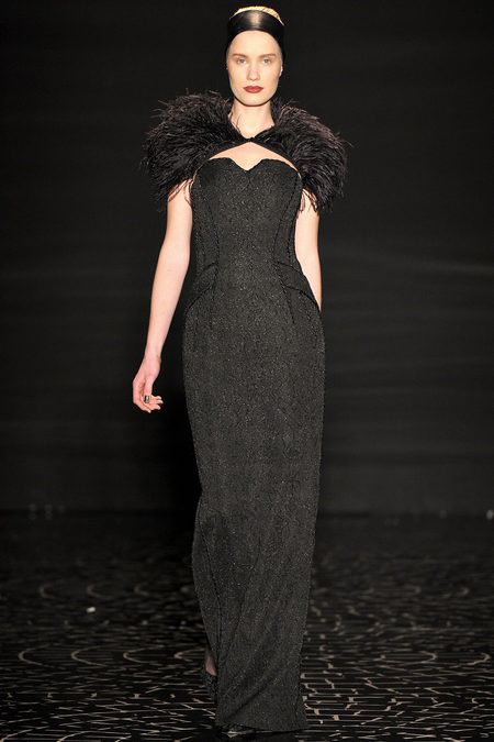 RUNWAY: Pamella Roland Fall 2013 RTW collection