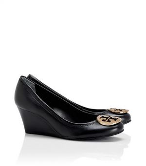 Foot fetish: Tory Burch shoes